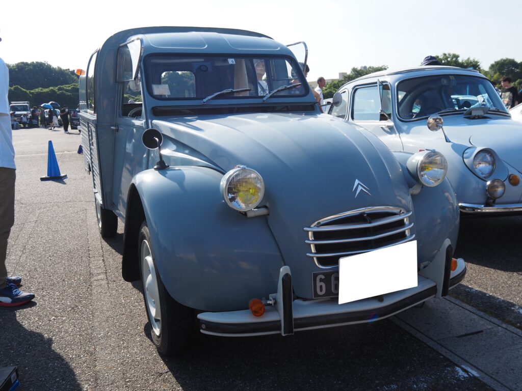 ２CV