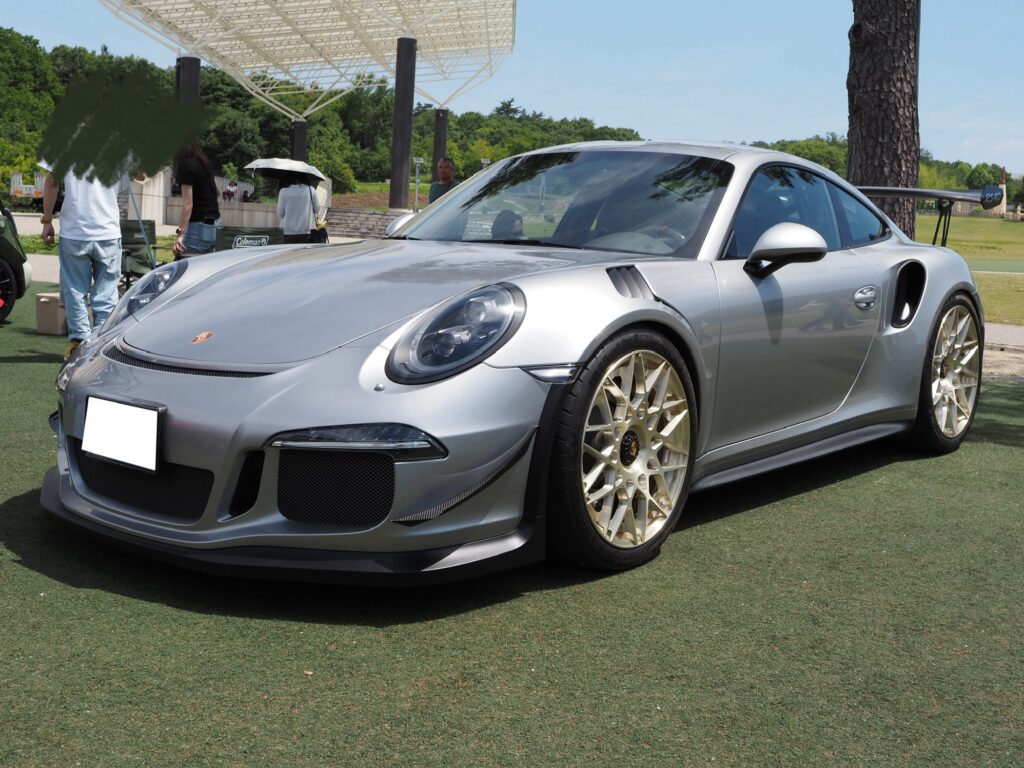 991