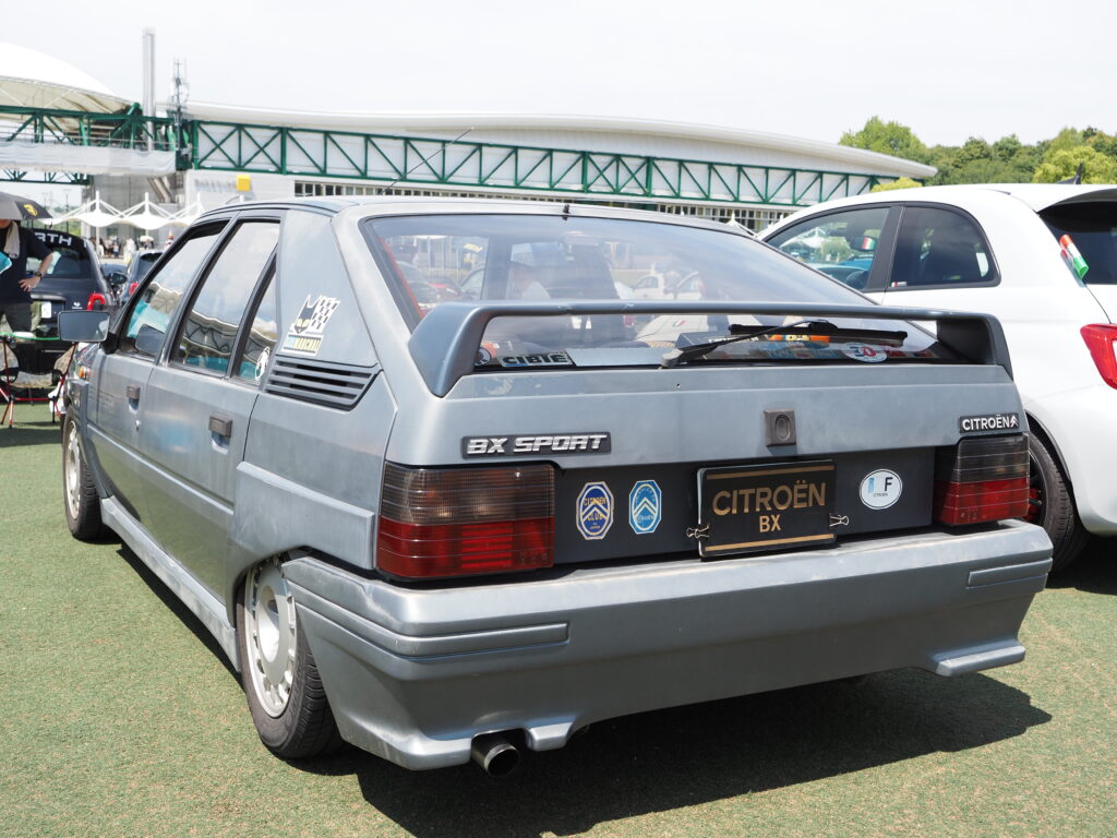 BX