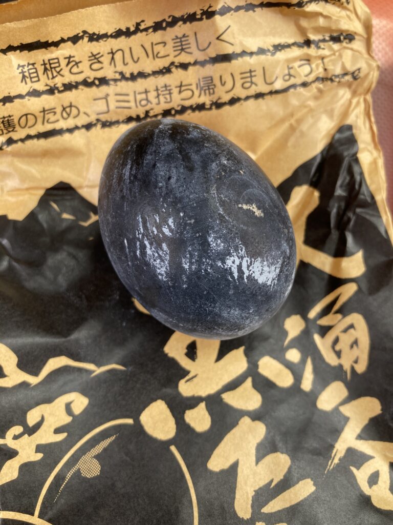 黒たまご